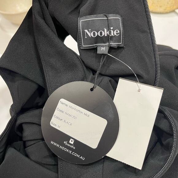 NOOKIE Manhattan Midi Dress Black Sleeveless Cutout Lined Stretch Medium NEW - Picture 3 of 3